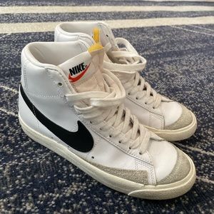 nike blazer mid ‘77 vintage ‘white black’